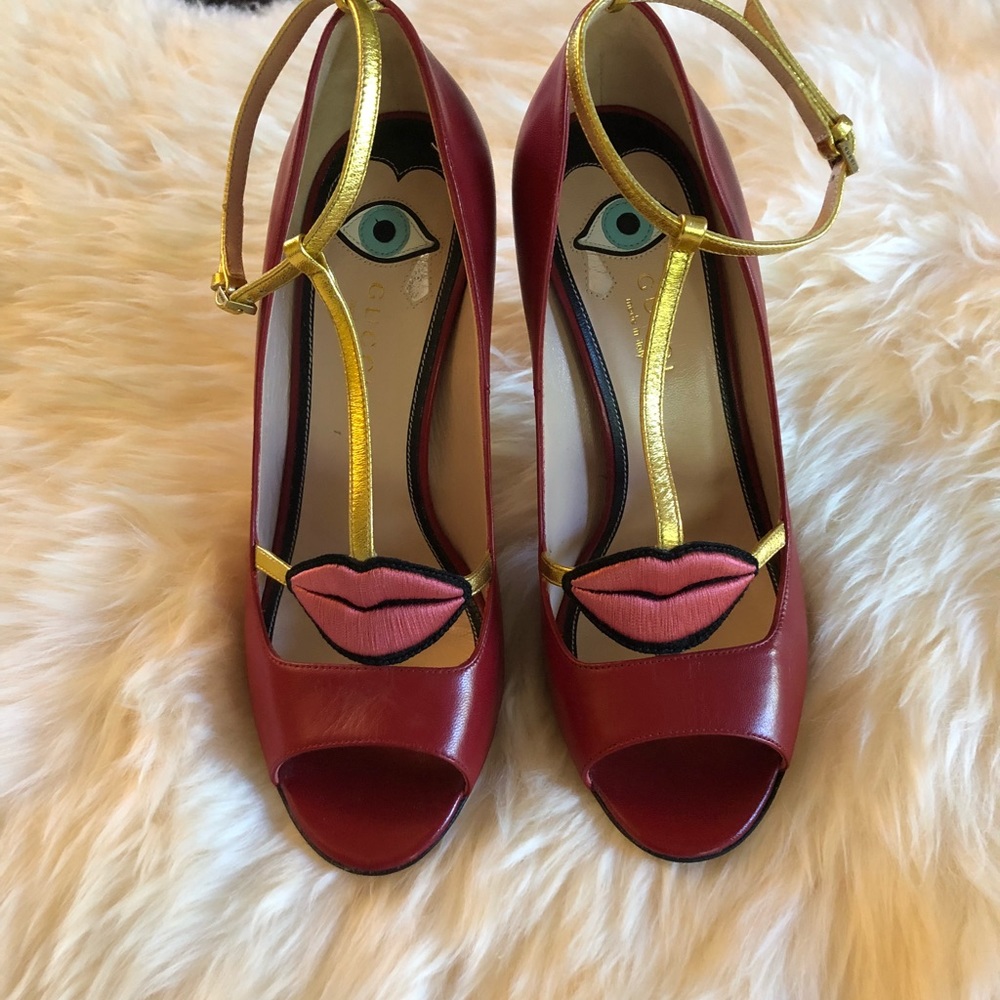 ‼️‼️FLASH SALE‼️‼️Gucci Shoes